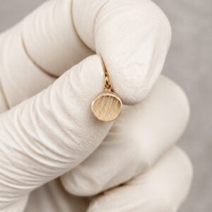 Hingekee mälestusehe Chloe ümmargune mälestusehe 14K Gold Filled